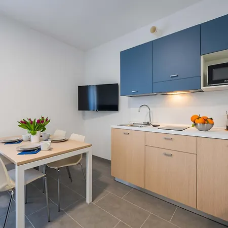 Feel - Palazzo Ortelli Apartmán *