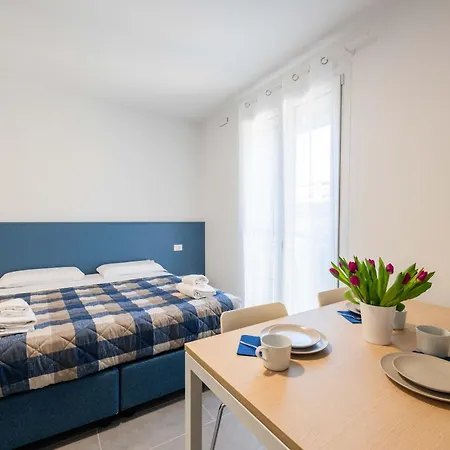 Feel - Palazzo Ortelli Apartmán *