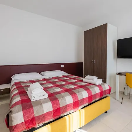 Feel - Palazzo Ortelli Apartmán *
